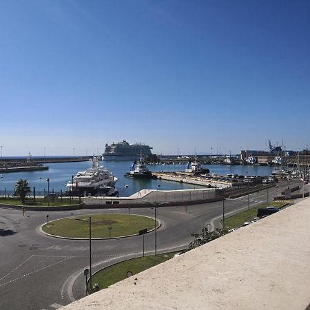 Casa Cavallotti - Modern Apartment Between Train Station And Port Civitavecchia Ngoại thất bức ảnh